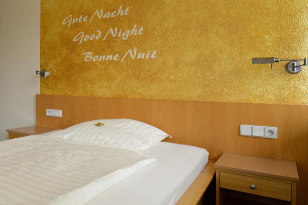 Hotel Alberga Mettmann Δωμάτιο φωτογραφία